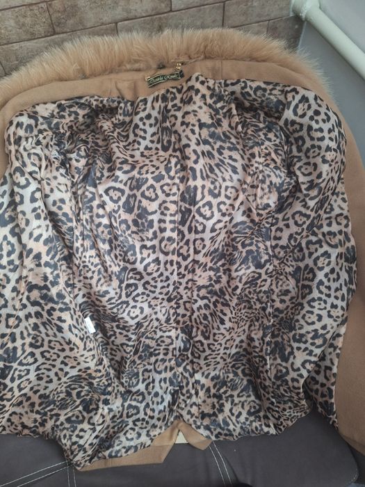 Пальто зимове з хутром