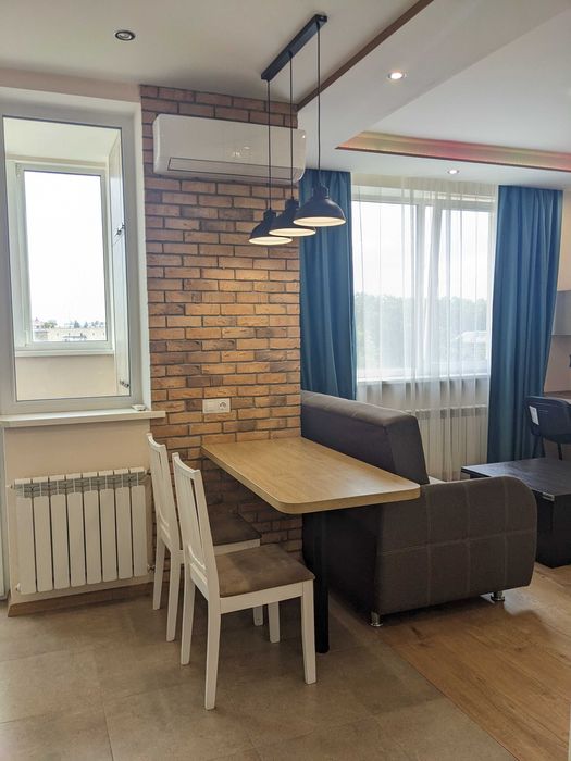 Оренда 1 кім. квартири студії. Метро Нивки. Вул. Олександрівська 1.