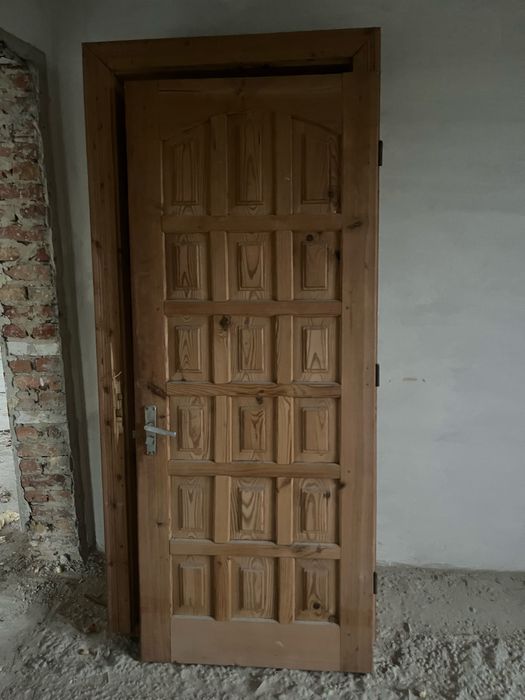 Продам  міжкімнатні двері