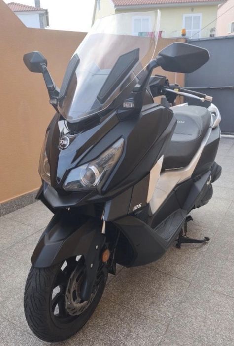 Scooter Sym125cc como nova