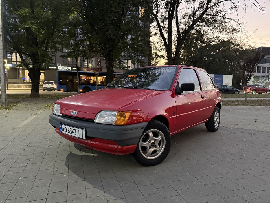 Ford Fiesta 1991р 1 бензин
