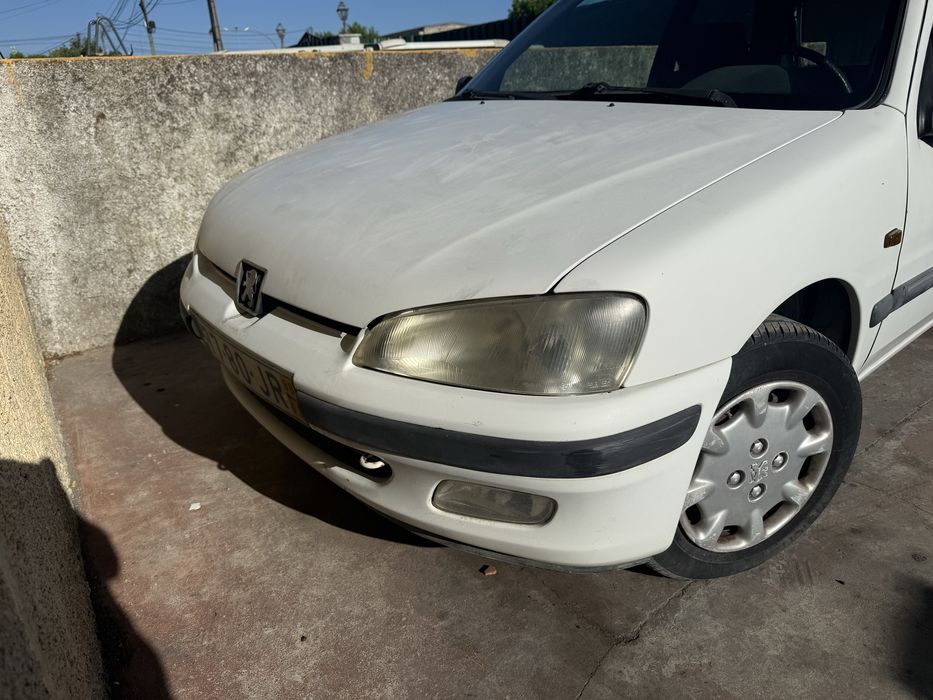 Peugeot 106 - 1998 (1100) c/teto de abrir