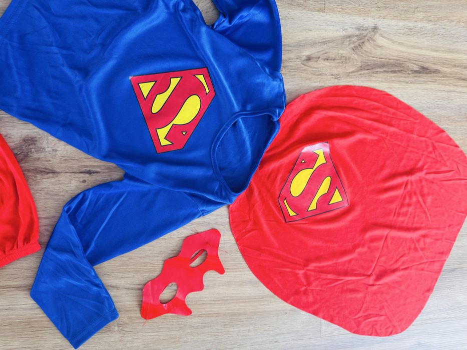 Kostium na bal karnawałowy superman