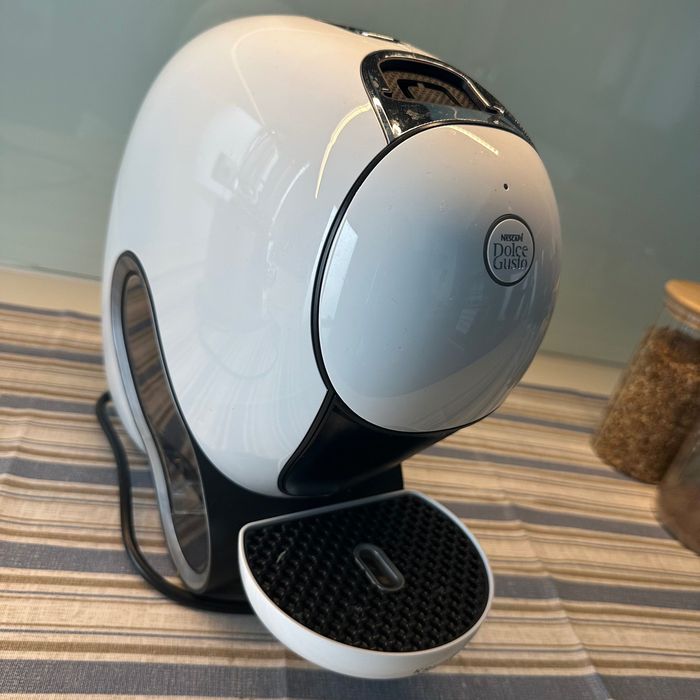 Cafeteira Dolce Gusto