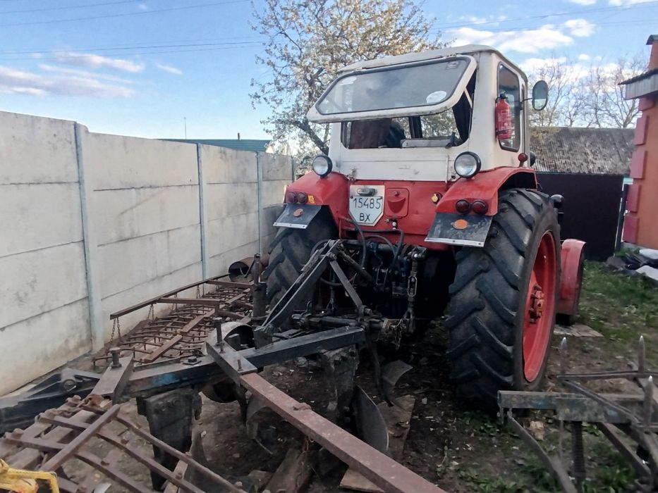 Продам трактор ЮМЗ