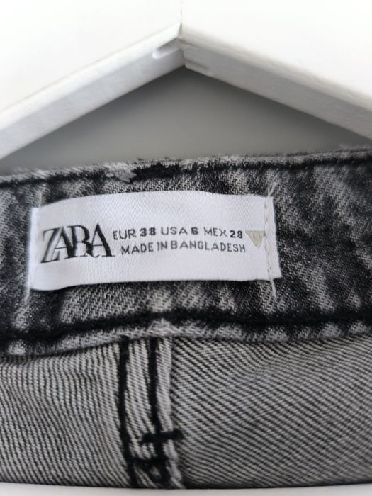 Szare jeansy Zara