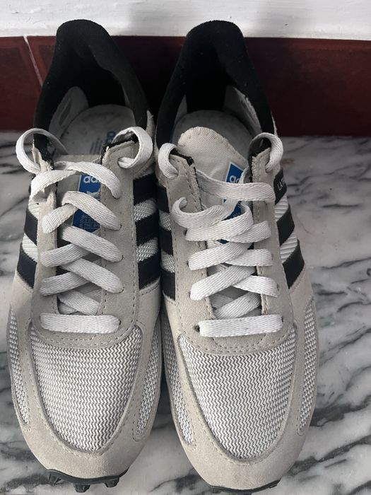 Adidas - usados em otimo estado