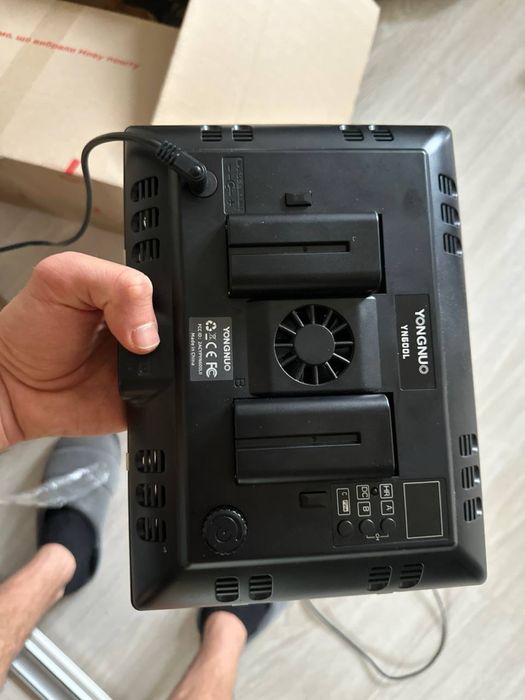 Видеосвет LED - Yongnuo YN600L