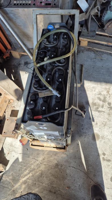 Wózek widłowy elektryczny BT swe 120