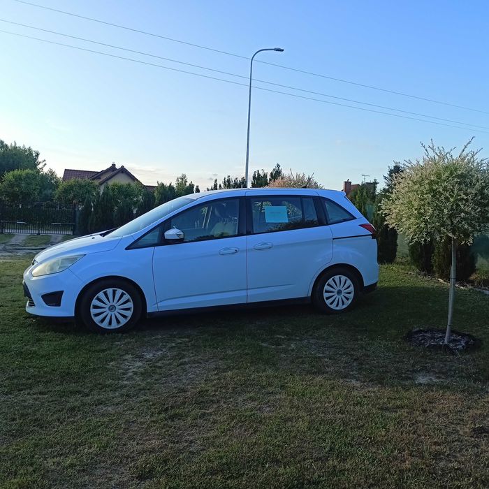 ford grand c-max 7-osobowy