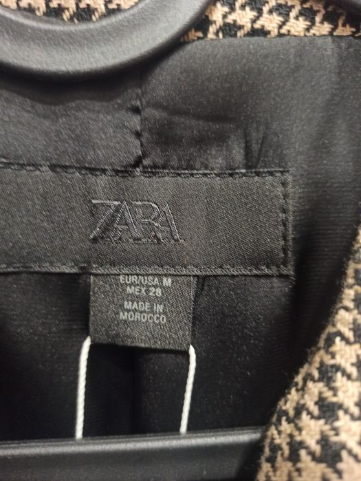 Kurtka bomberka marki Zara