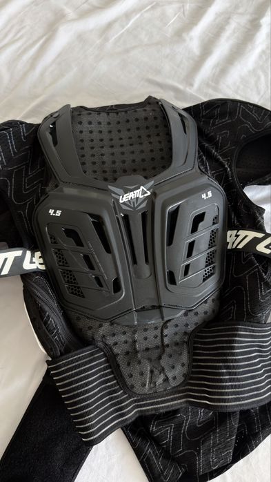 Colete Leatt Pro 4.5 L/XL