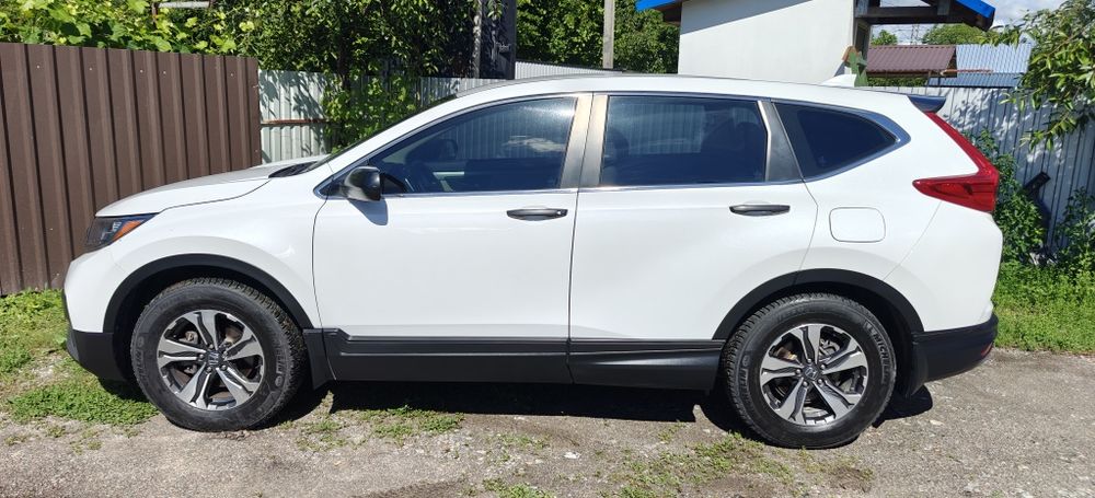 Автомобіль Honda CR-V