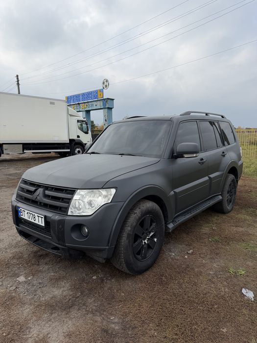 Mitsubishi Pajero Wagon