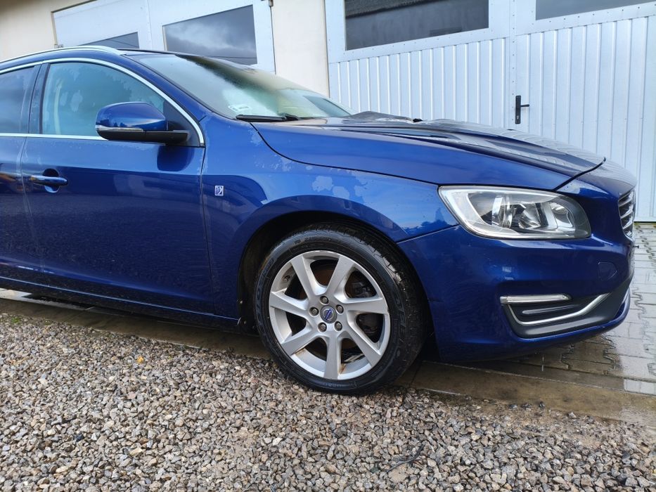 Volvo V60 lift  2.0d3 na części