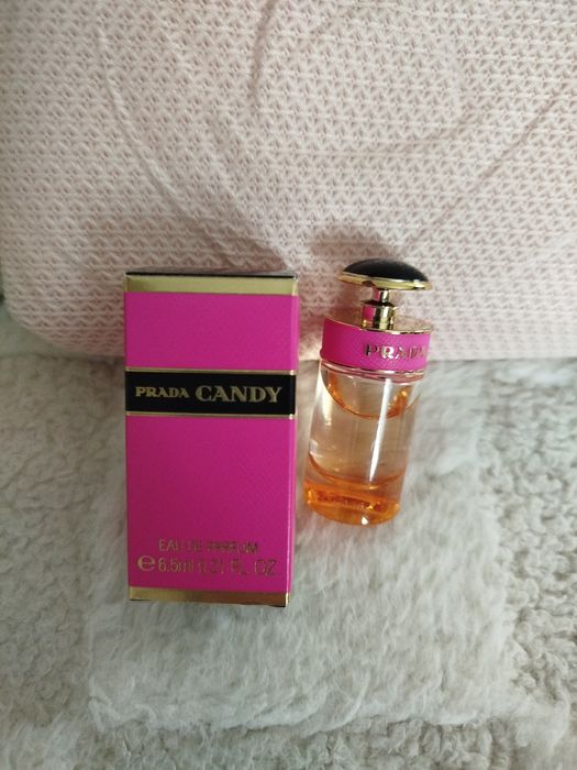 Prada Candy woda perfumowana 6,5ml plus kosmetyczka Lancome