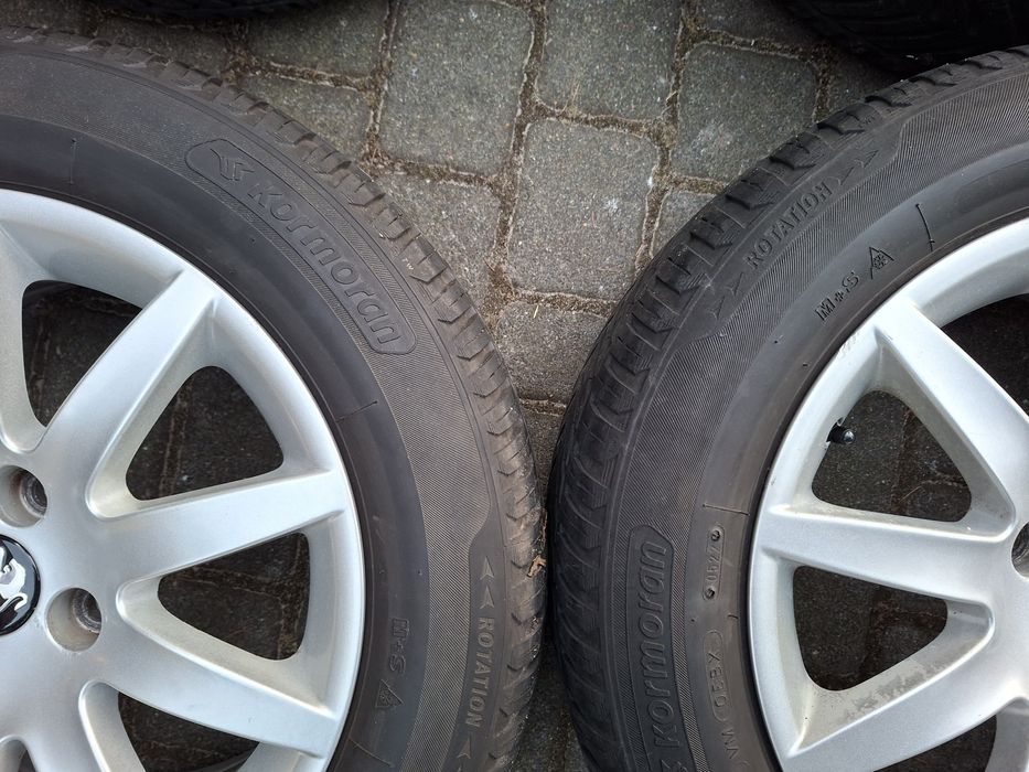 Koła opony wielosezonowe 2022rok aluminiowe felgi Peugeot 16 cali