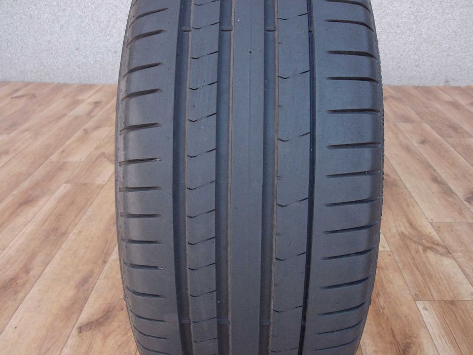 Pirelli PZero 245/35/20 95Y z 2022r