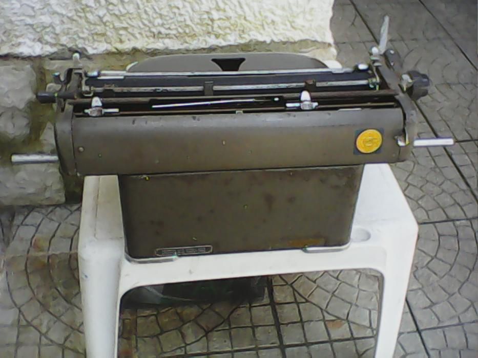 maquina de escrever adler - troco