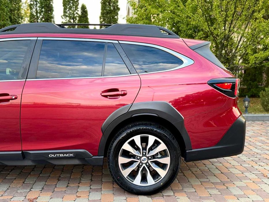 Продам Subaru Outback 2022