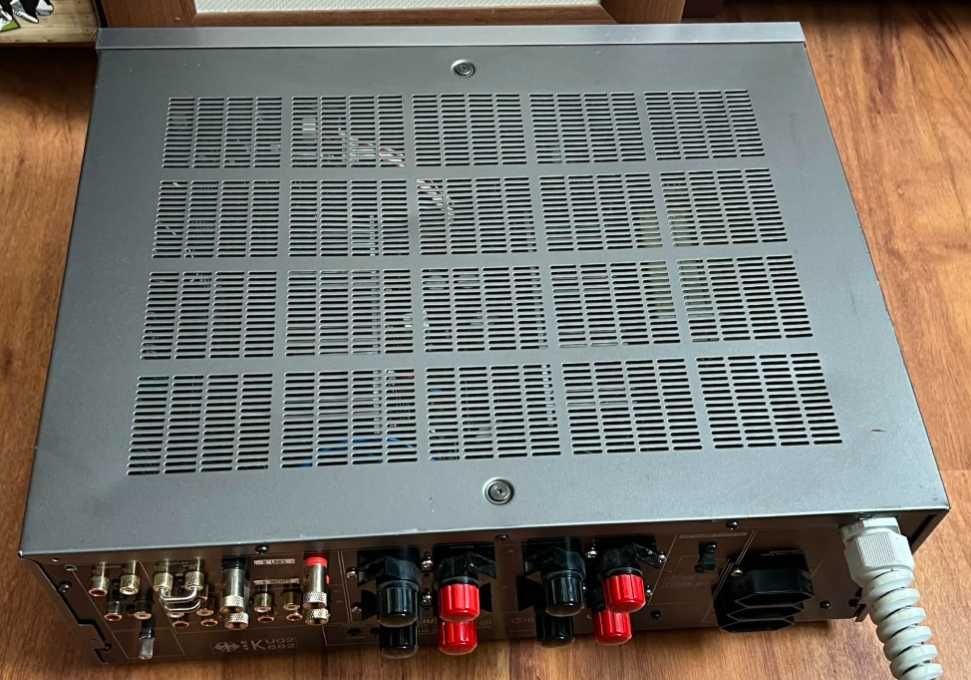 Wzmacniacz YAMAHA AX-892