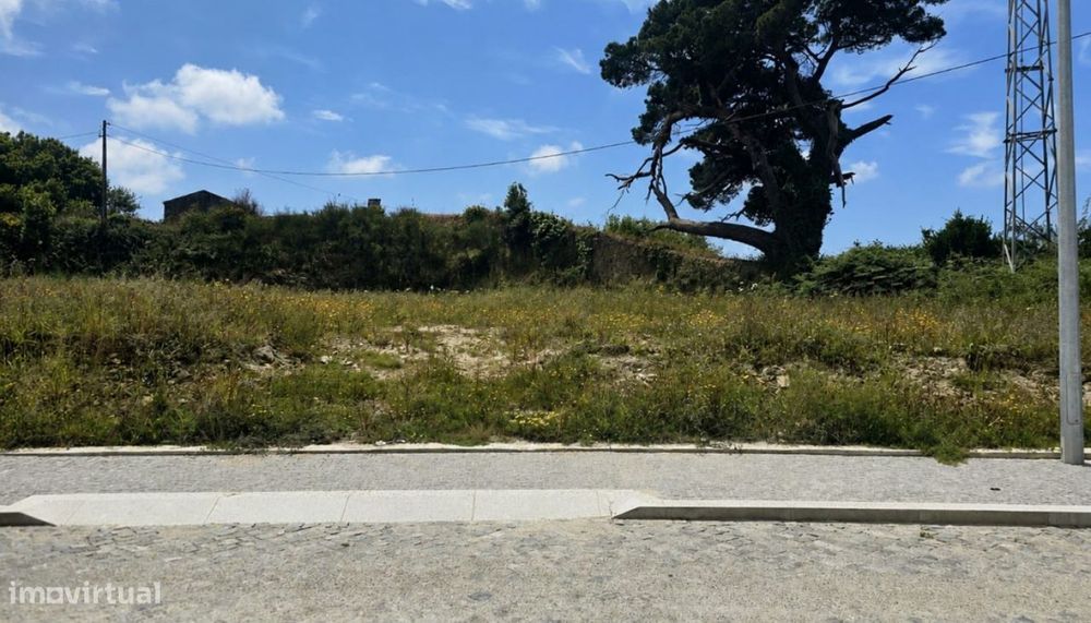 Venda de Lote com 595.5m2, em Terroso, Póvoa de Varzim