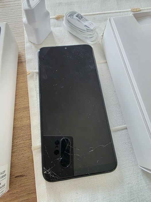 Samsung A10, usado,32gb de memória