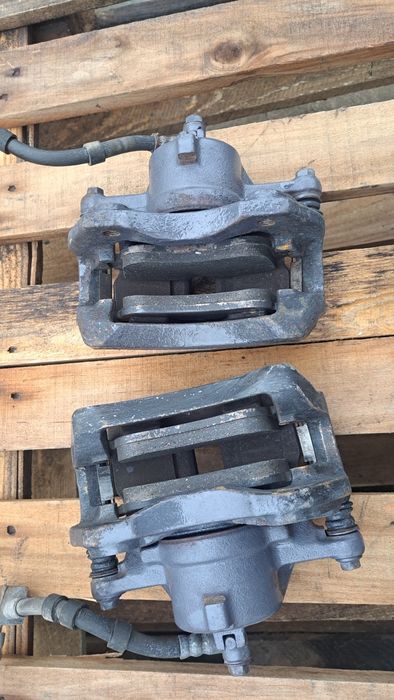 Комплект тормозів супорт диск ніссан прімера альмера nissan primera