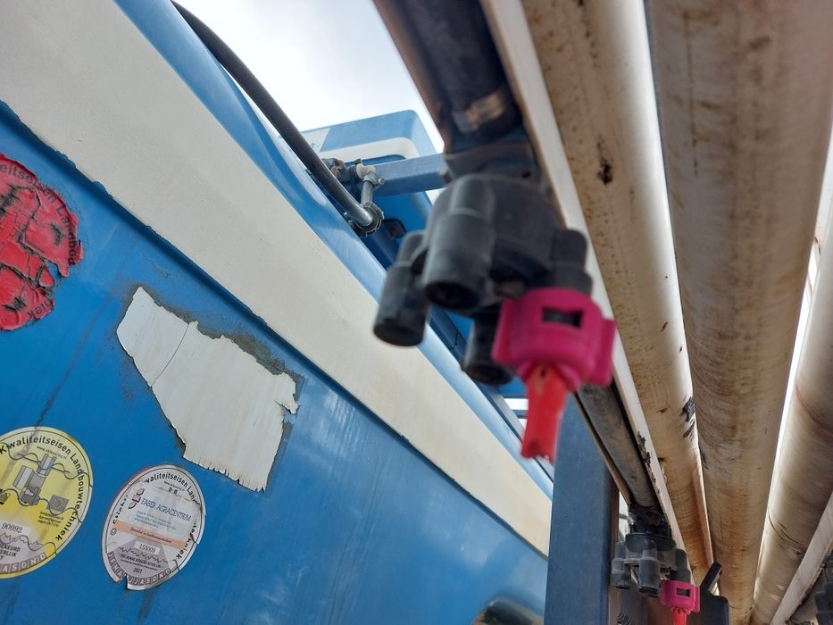 Opryskiwacz ciągany Siegier