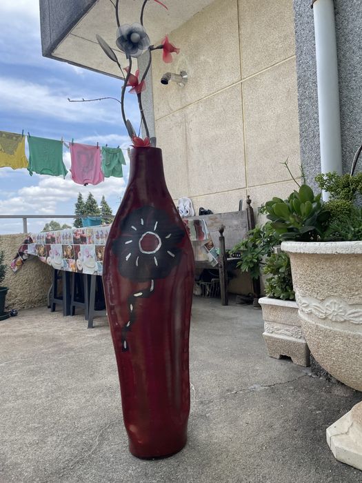 Vendo jarrao vermelho