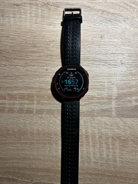 Garmin forerunner 235