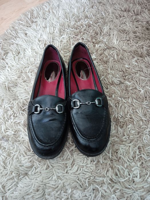 Жіночі лофери  .