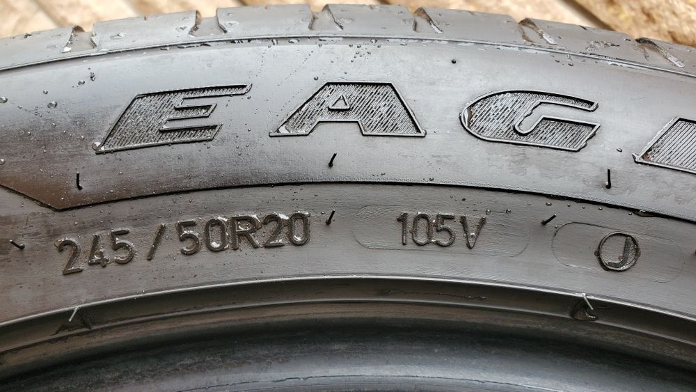 Літні шини 245 50  r20  105v Good Year Eagle sport