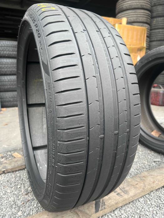 Opona letnia 245/35/R20 Pirelli P Zero PZ4 RSC runflat - 1 sztuka