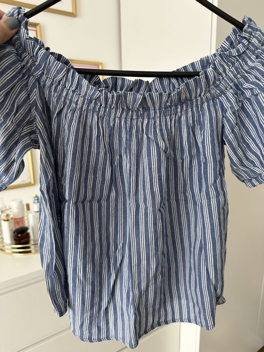 Top z krótkim rękawem Bershka S