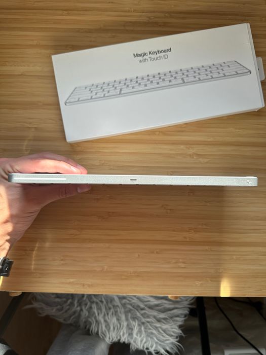 Apple Magic Keyboard z Touch ID