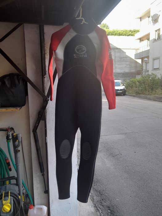 Fato de Neoprene Integral Brial Omni 4/3mm Titanio - Surf / Bodyboard