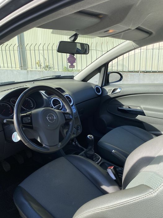 Opel Corsa D-2009