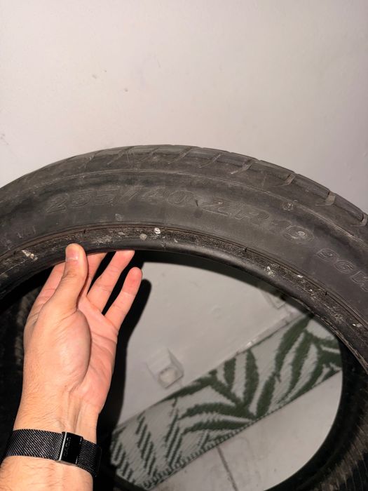 Pneu Pirelli em ótimo estado