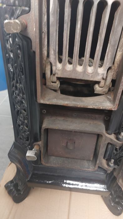 Piecyk koza Godin 3736