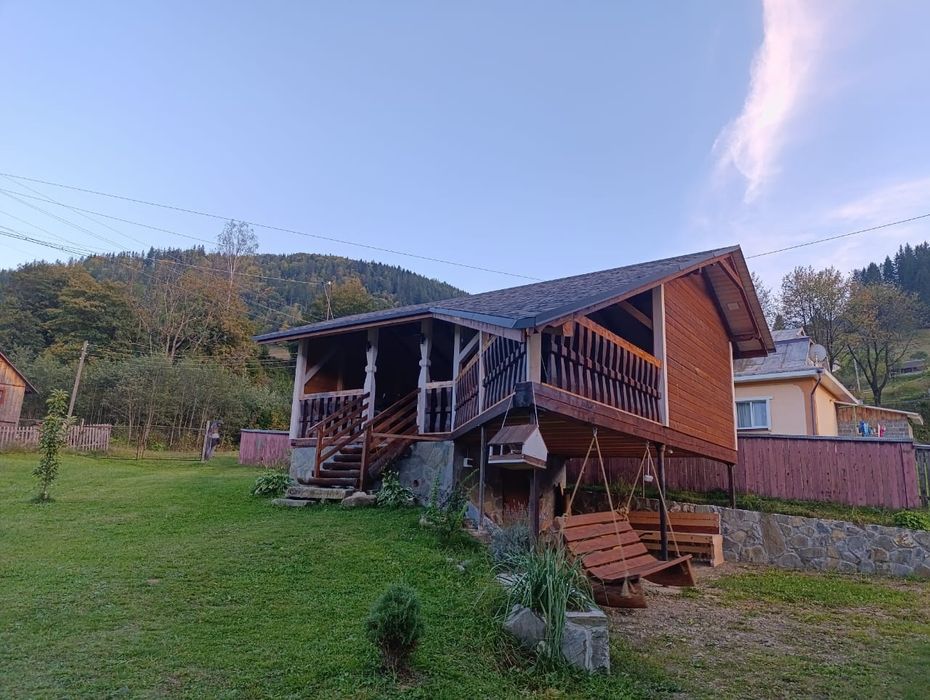 Котедж "Карпатський двір" .Відпочинок в карпатах.Оренда будинку