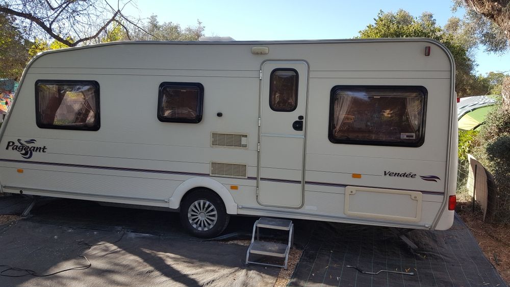Venda de caravana