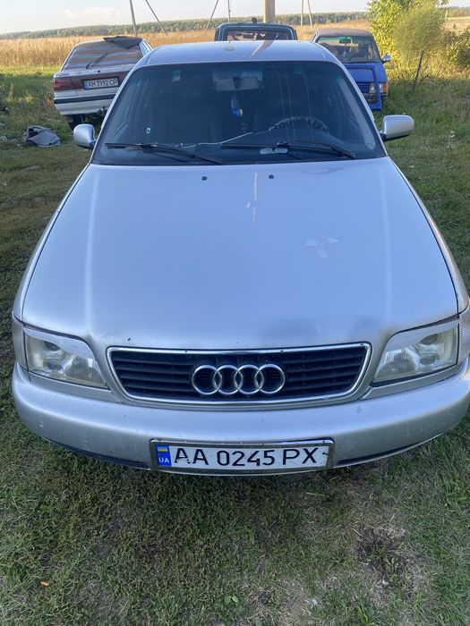 Продам машину AUDI 100