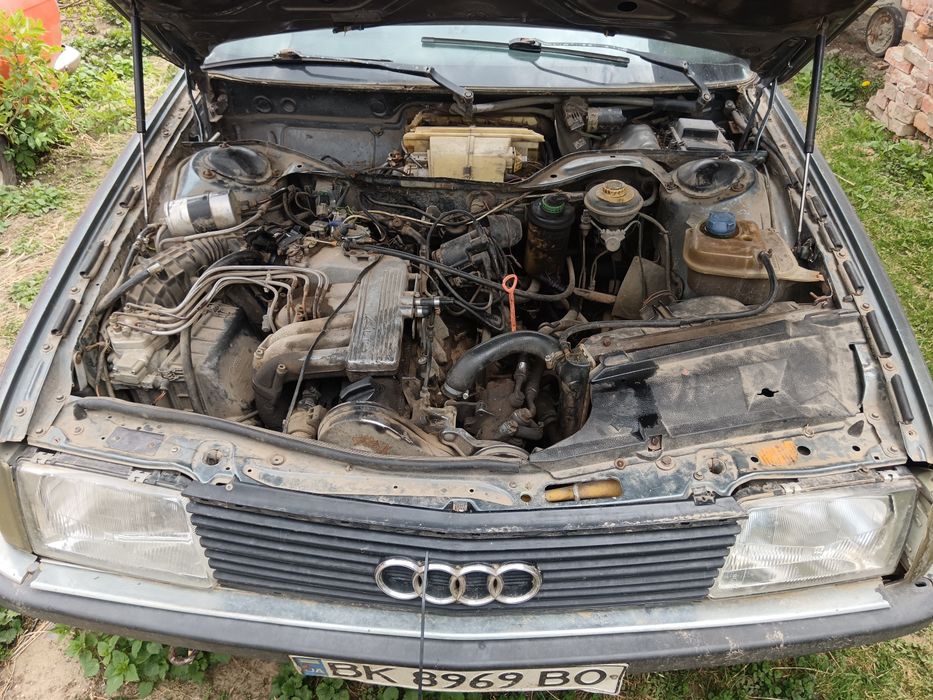 Продам Ауді 100 1990