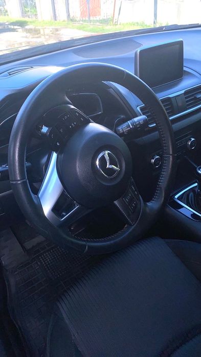 Mazda 3 2016 рік