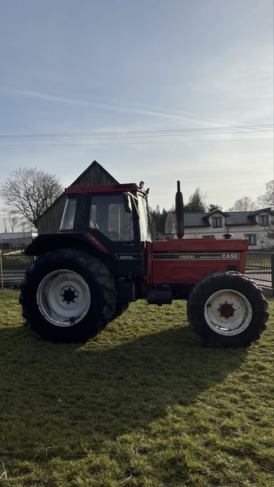 Case International 1255 XL