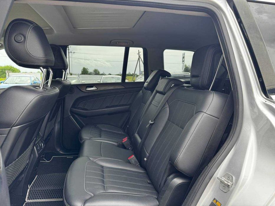 Mercedes-Benz GL450 2015рік 3.0 Бензин