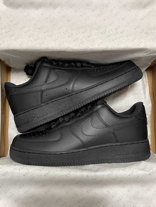 Air Force 1 Low Czarny r.45