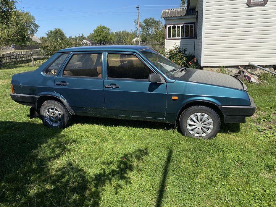 Авто ВАЗ 21099 продам