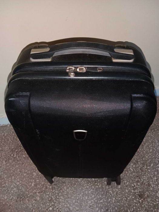 Walizka podróżna Ochnik 52cmx32cmx22cm